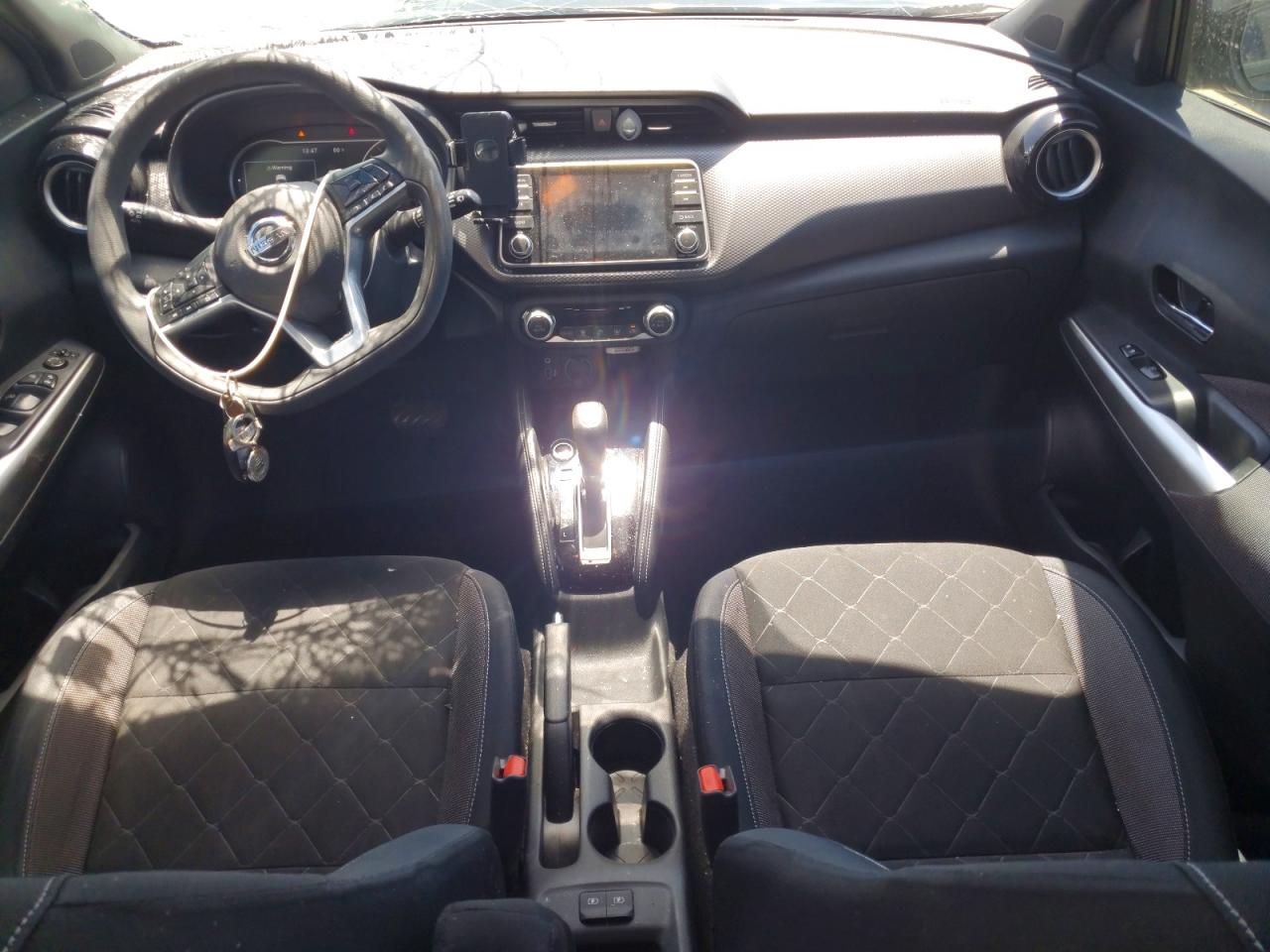 2018 NISSAN KICKS