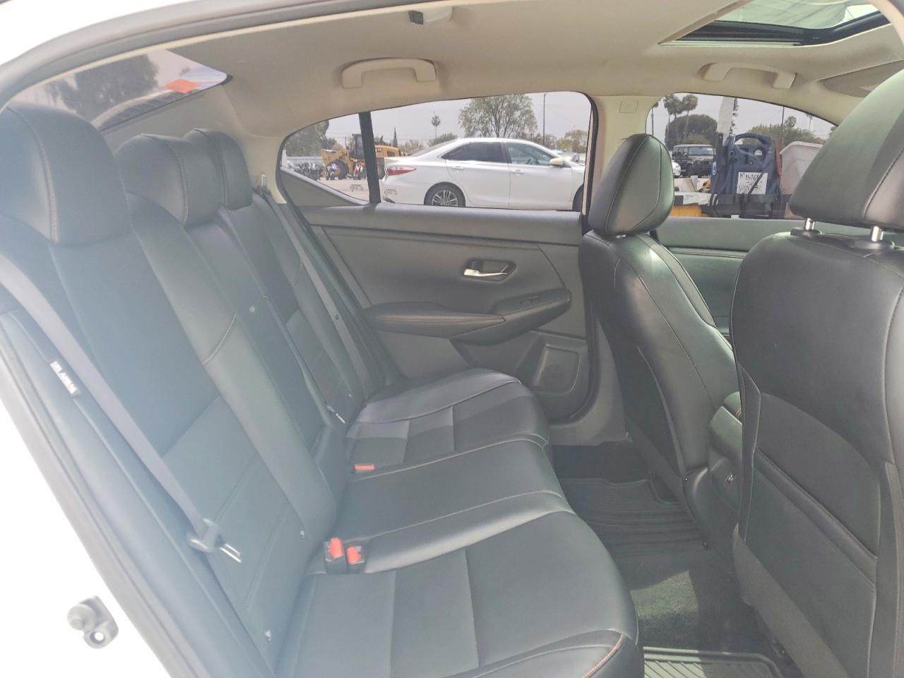 2022 NISSAN SENTRA