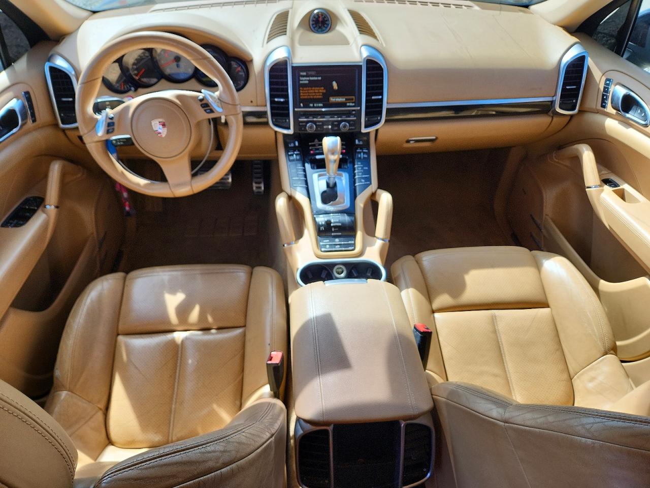 2012 PORSCHE CAYENNE