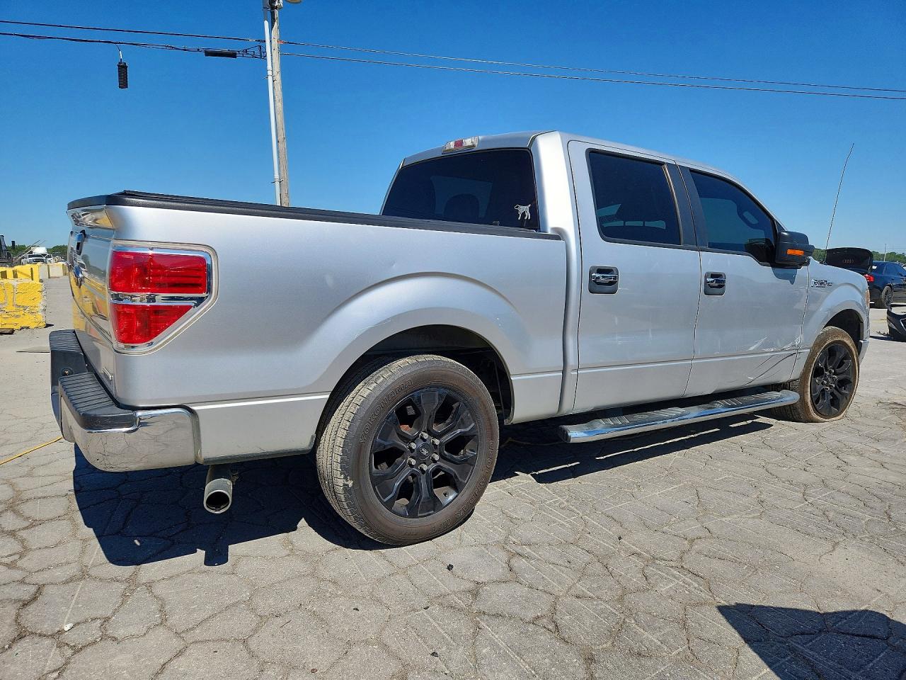 2011 FORD F150