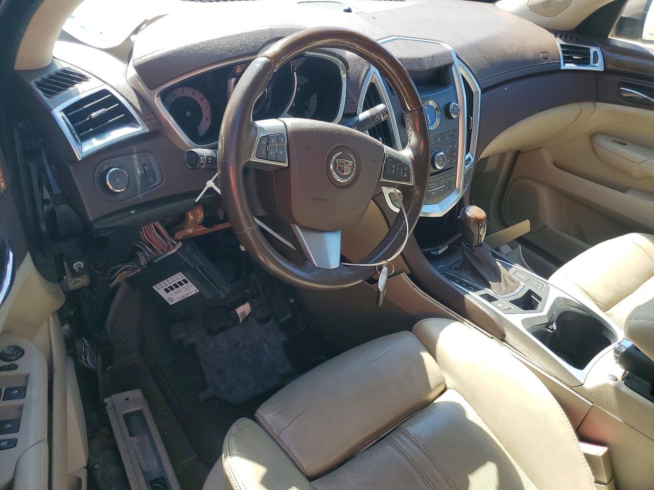 2011 CADILLAC SRX