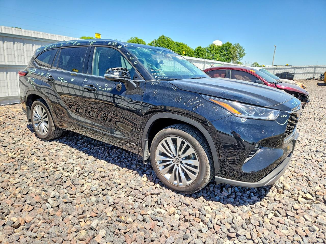 2023 TOYOTA HIGHLANDER