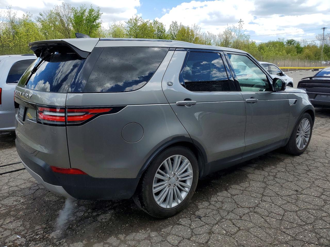 2017 LAND ROVER DISCOVERY