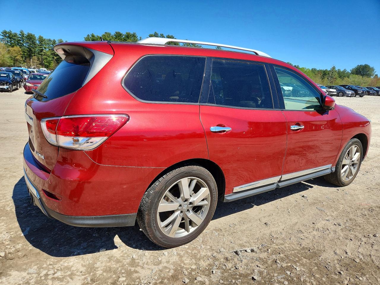 2014 NISSAN PATHFINDER