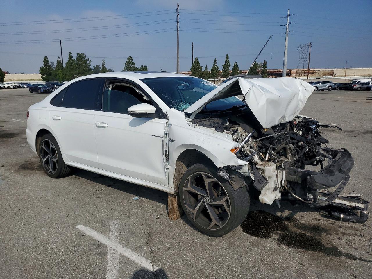 2020 VOLKSWAGEN PASSAT
