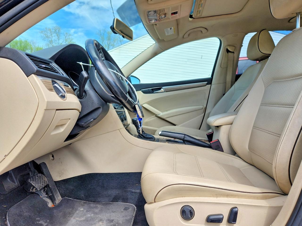 2018 VOLKSWAGEN PASSAT