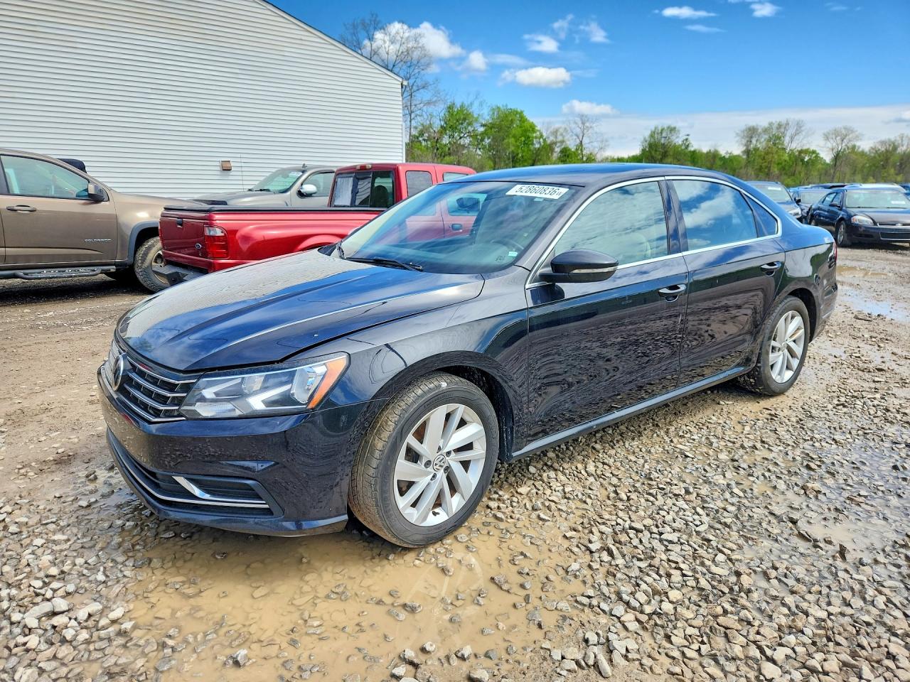 2018 VOLKSWAGEN PASSAT