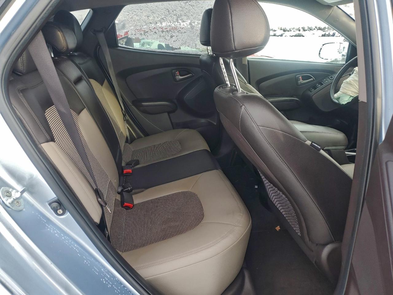 2012 HYUNDAI TUCSON