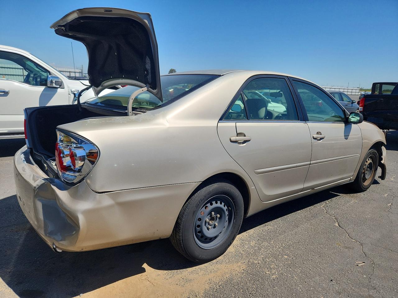 2005 TOYOTA CAMRY