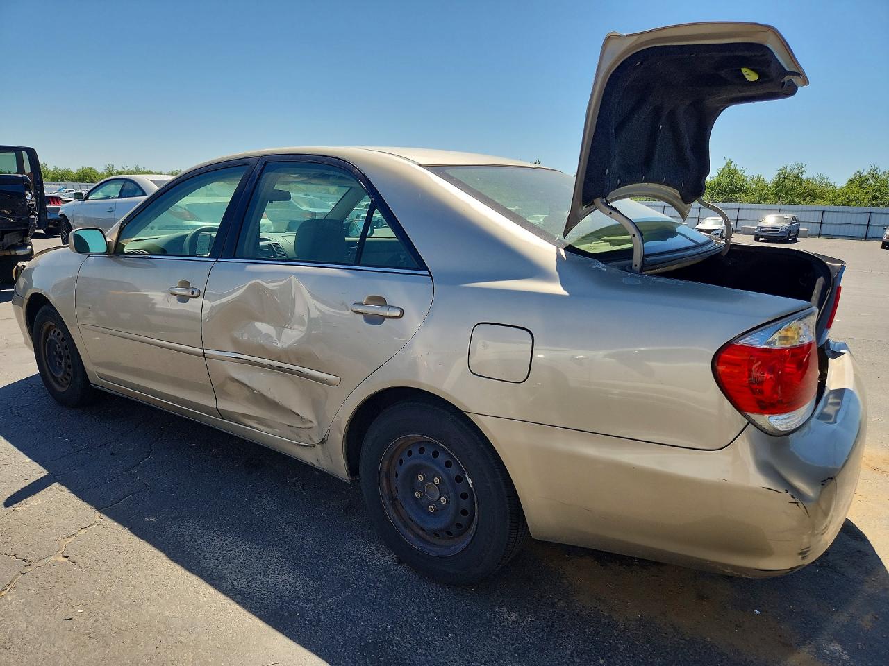 2005 TOYOTA CAMRY