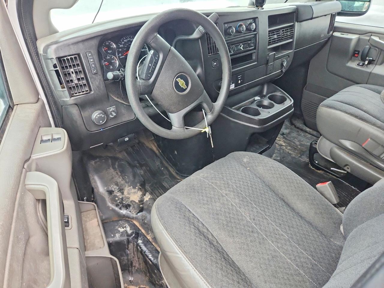 2020 CHEVROLET EXPRESS