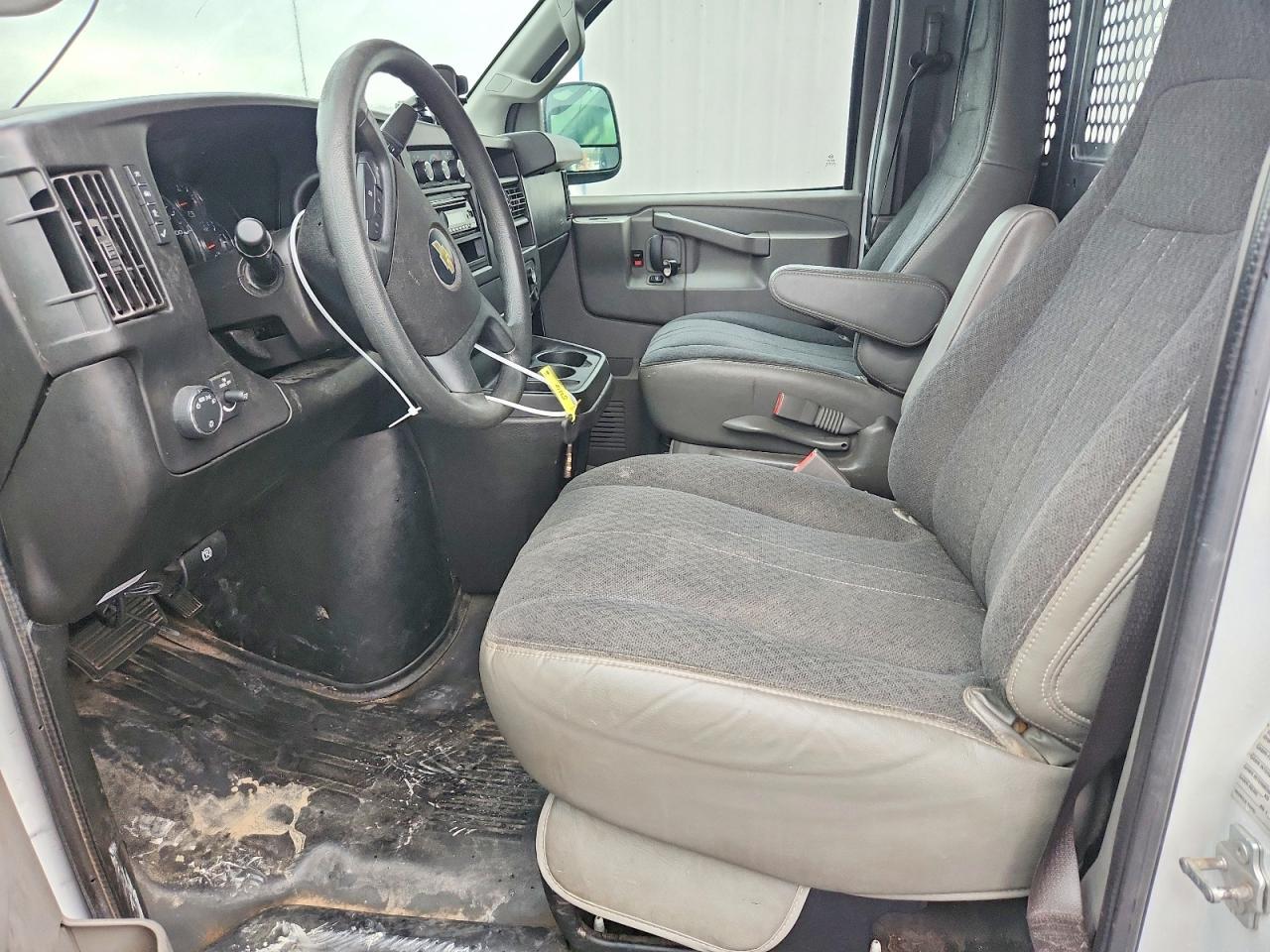 2020 CHEVROLET EXPRESS