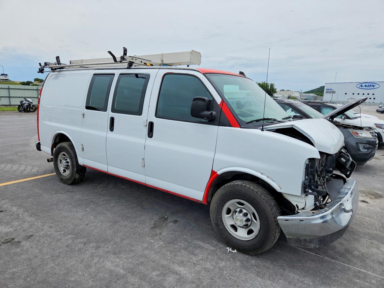 2020 CHEVROLET EXPRESS