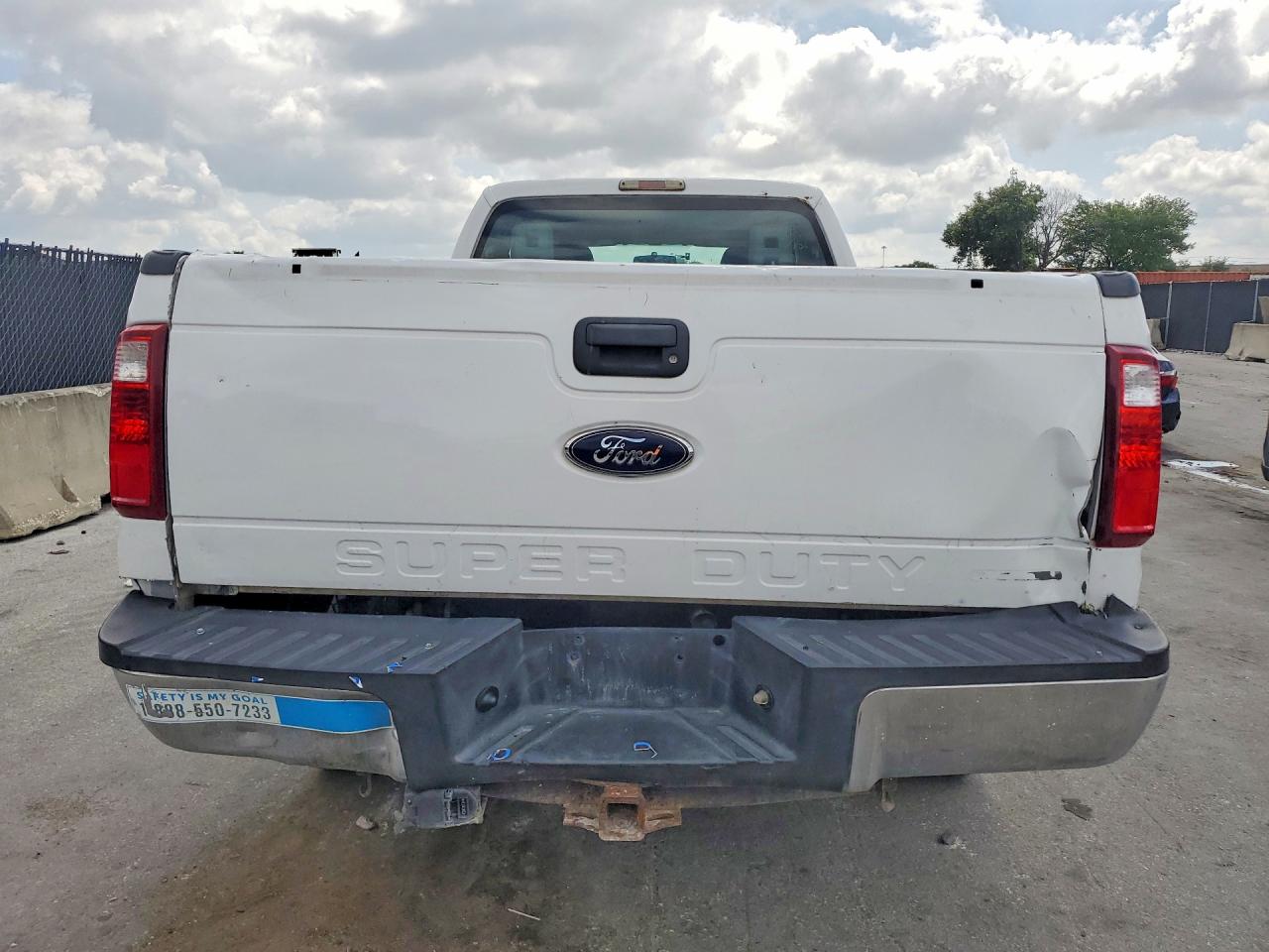 2016 FORD F250 XL