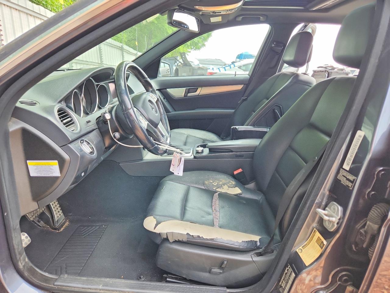 2013 MERCEDES-BENZ C-CLASS