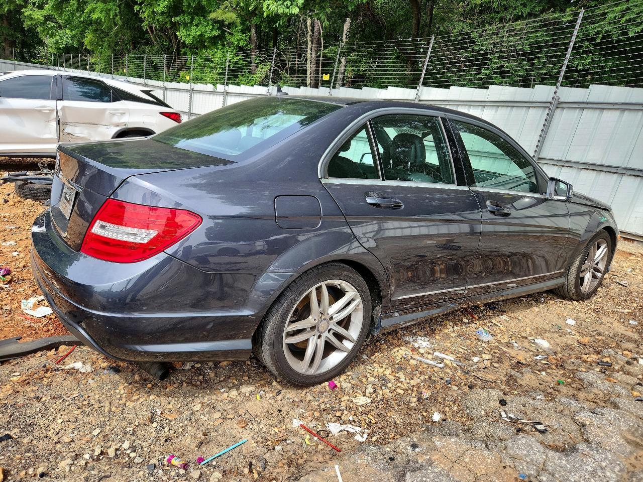 2013 MERCEDES-BENZ C-CLASS