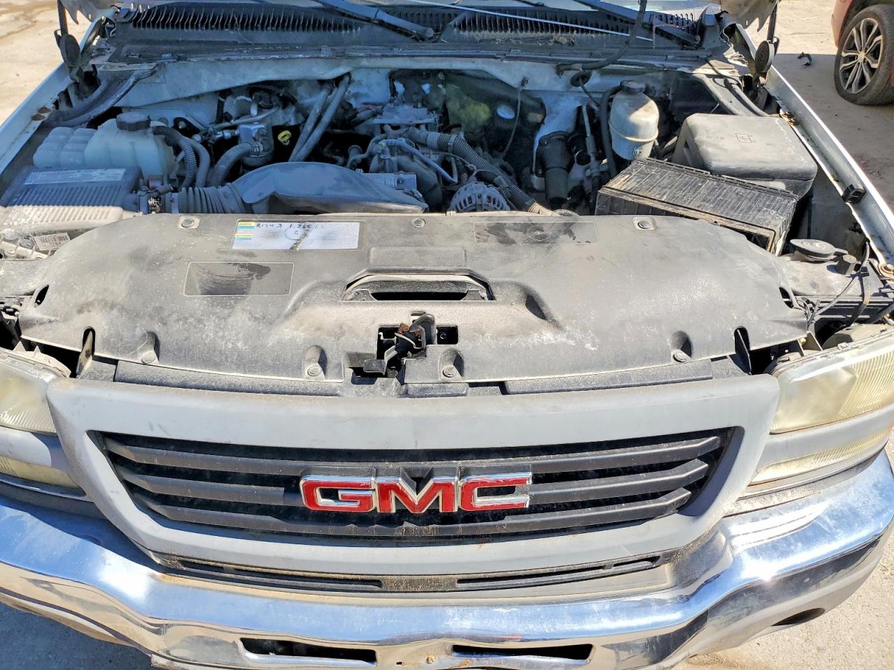 2006 GMC SIERRA