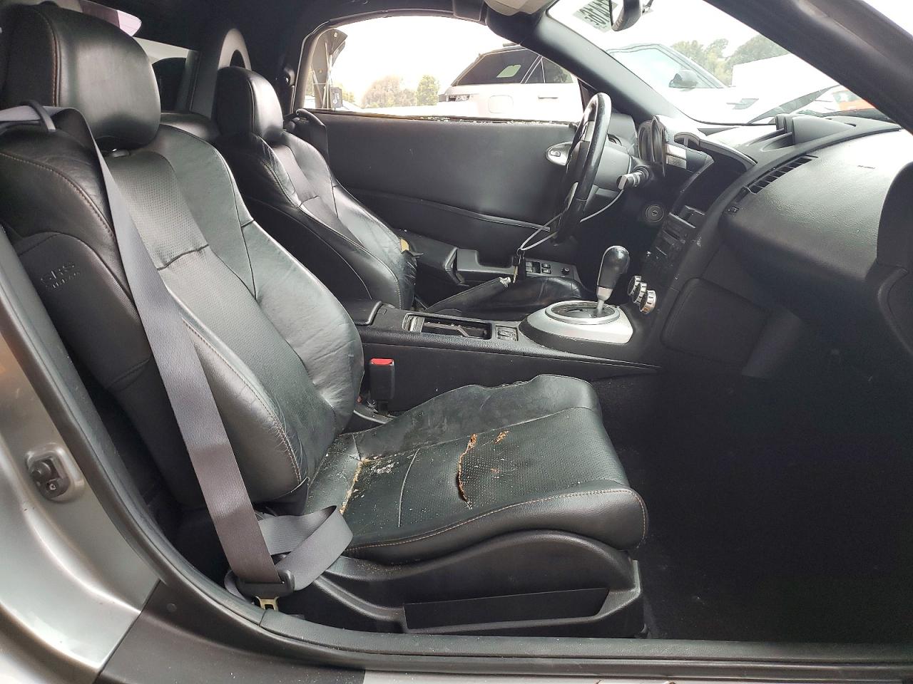2006 NISSAN 350Z