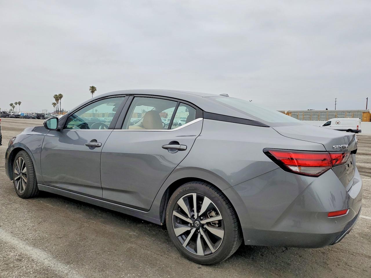 2022 NISSAN SENTRA