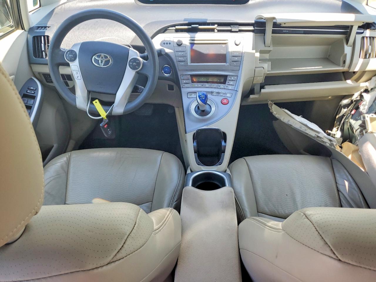 2013 TOYOTA PRIUS