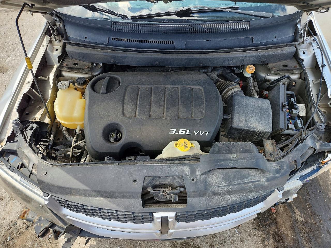 2011 DODGE JOURNEY