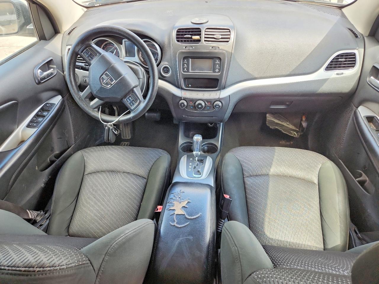 2011 DODGE JOURNEY