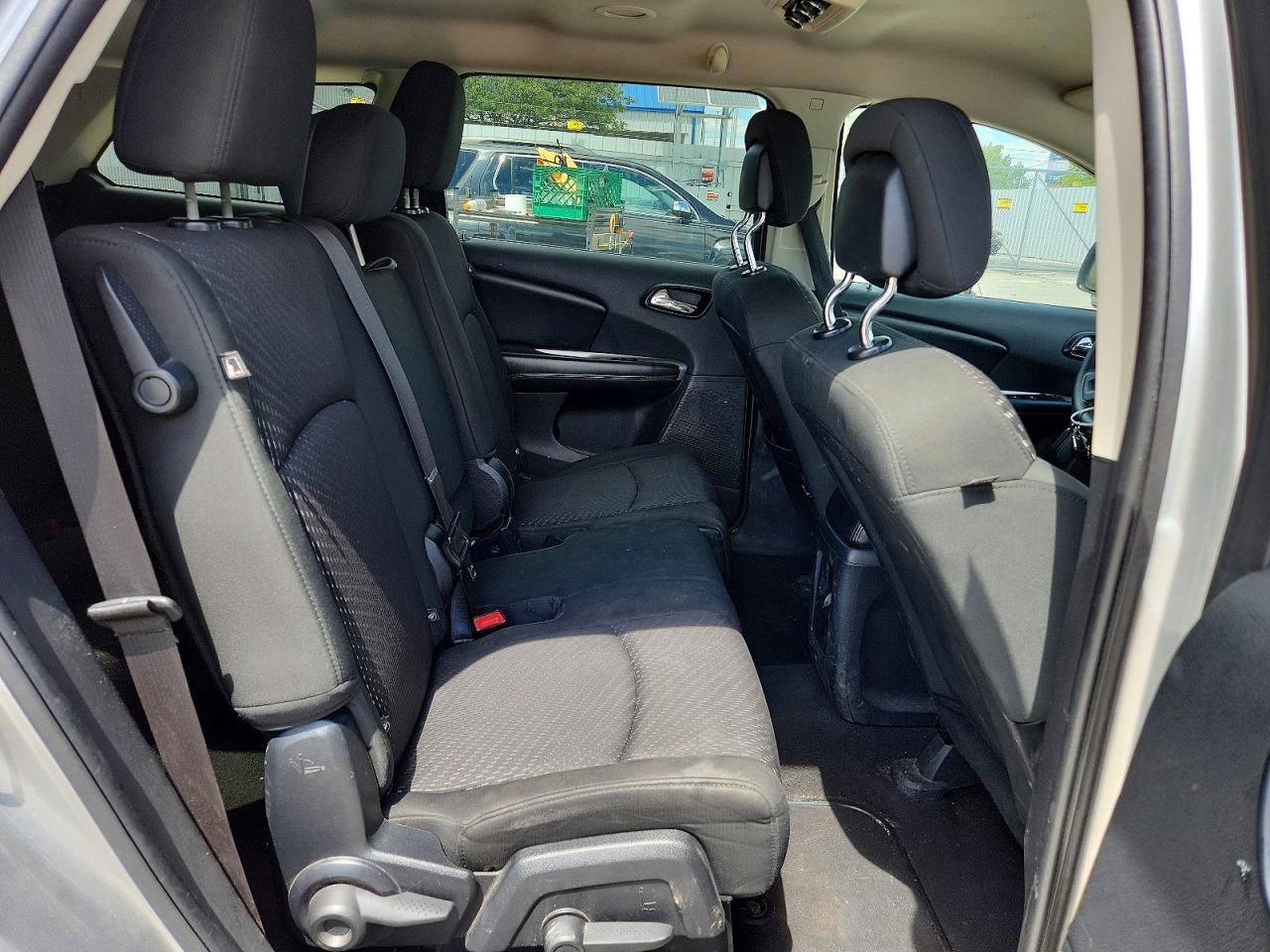 2011 DODGE JOURNEY