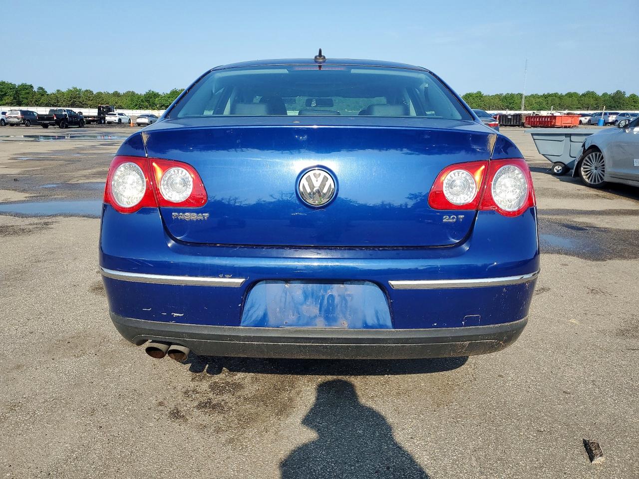 2009 VOLKSWAGEN PASSAT