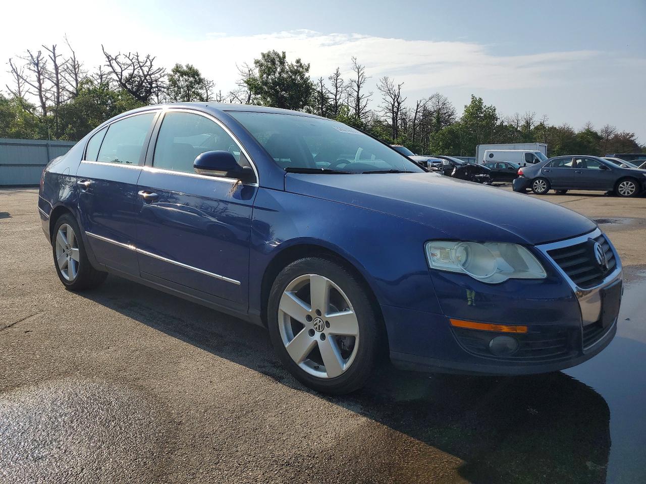 2009 VOLKSWAGEN PASSAT