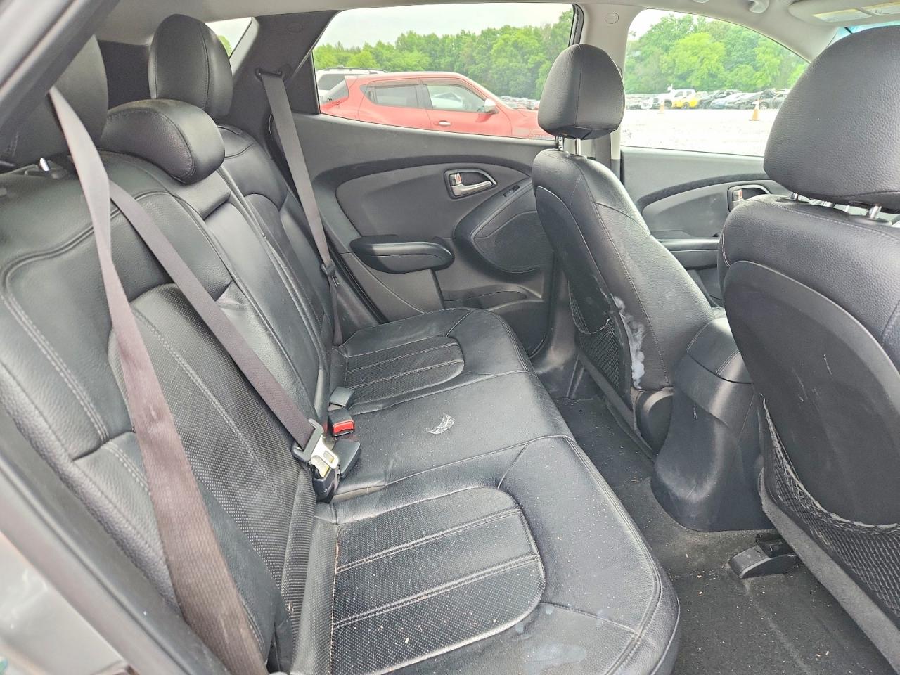 2012 HYUNDAI TUCSON