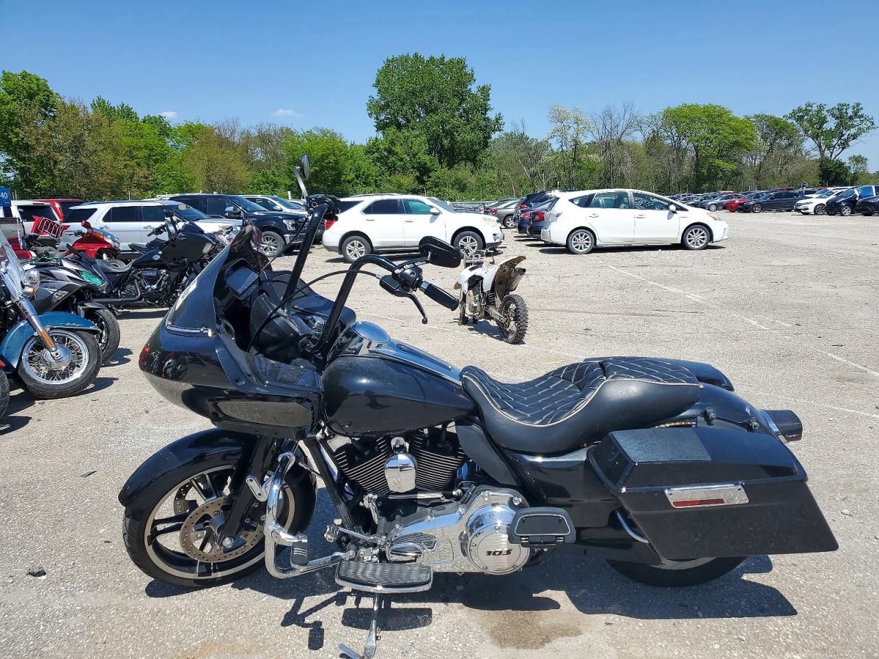 2013 HARLEY-DAVIDSON FL