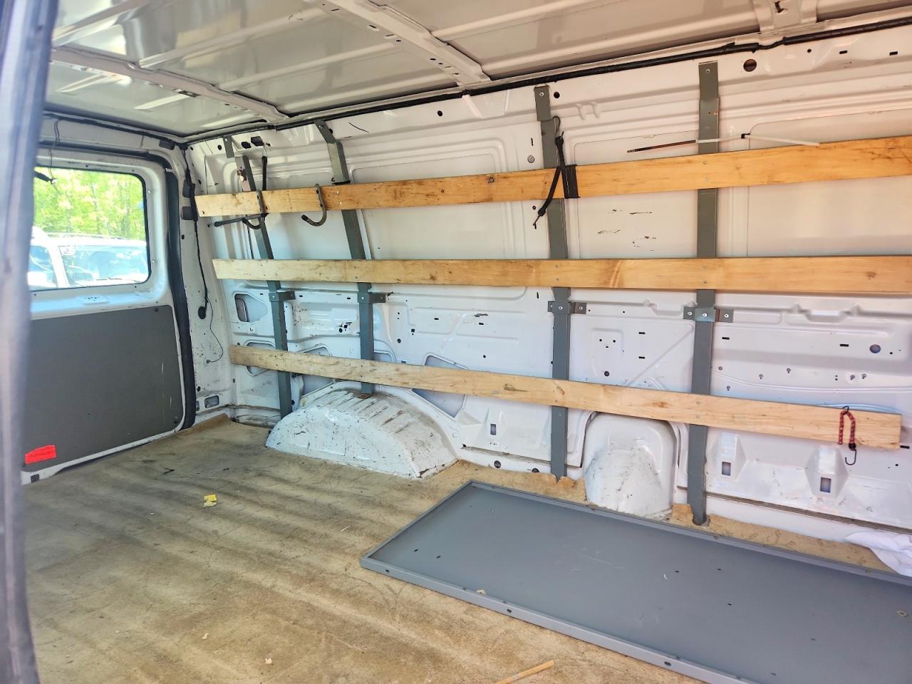 2013 FORD ECONOLINE