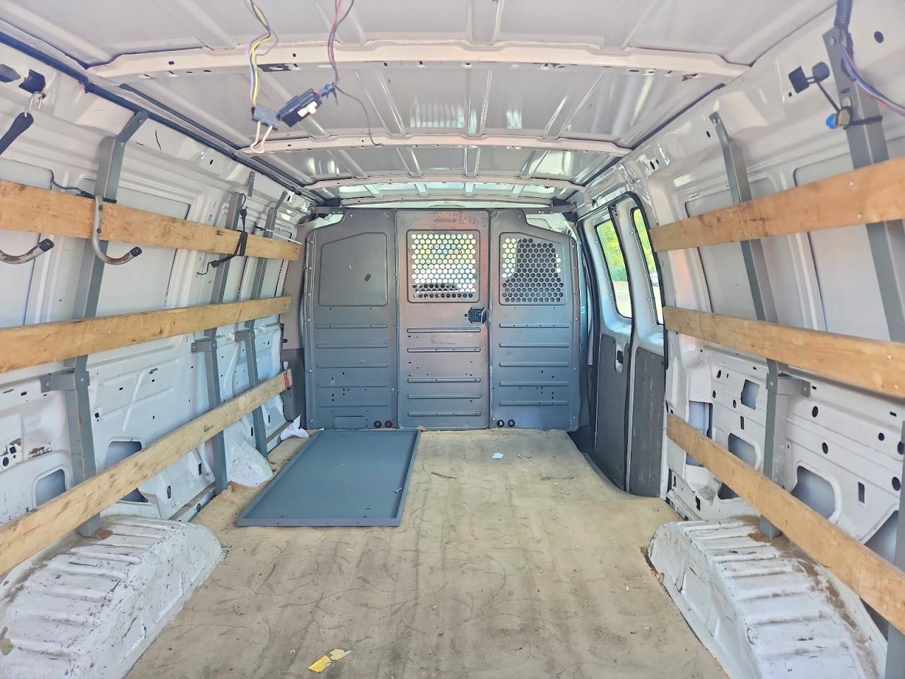 2013 FORD ECONOLINE