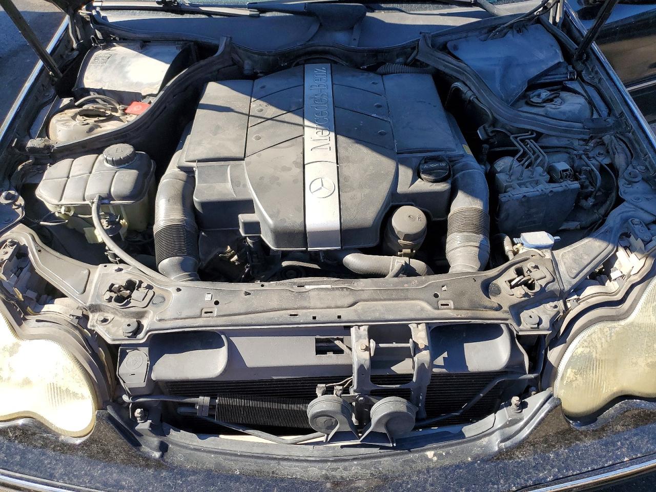 2002 MERCEDES-BENZ C 240
