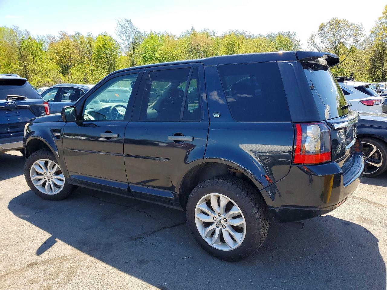 2011 LAND ROVER LR2