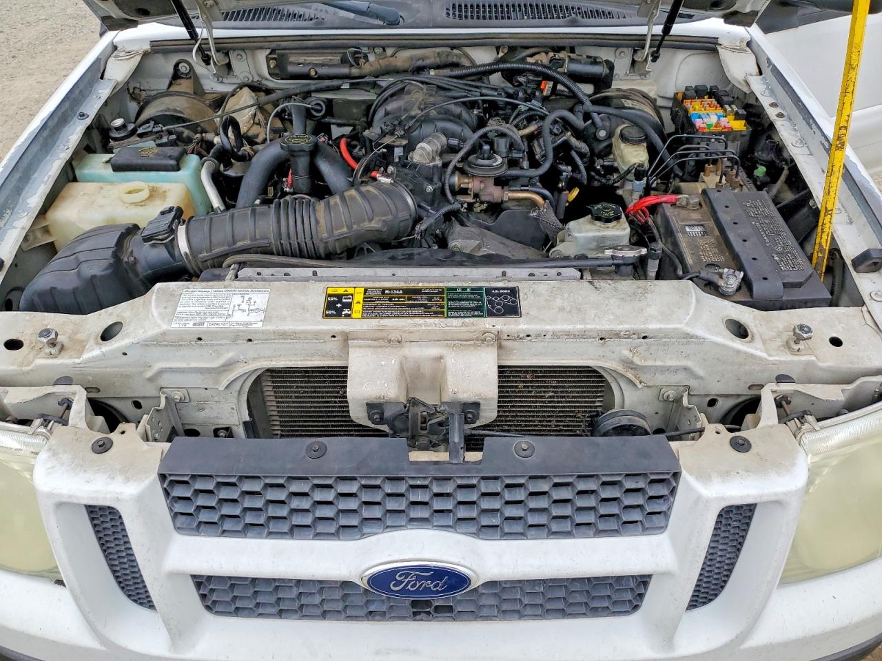 2004 FORD EXPLORER