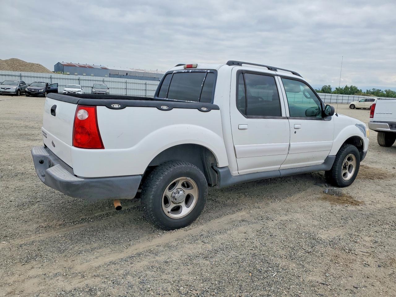 2004 FORD EXPLORER