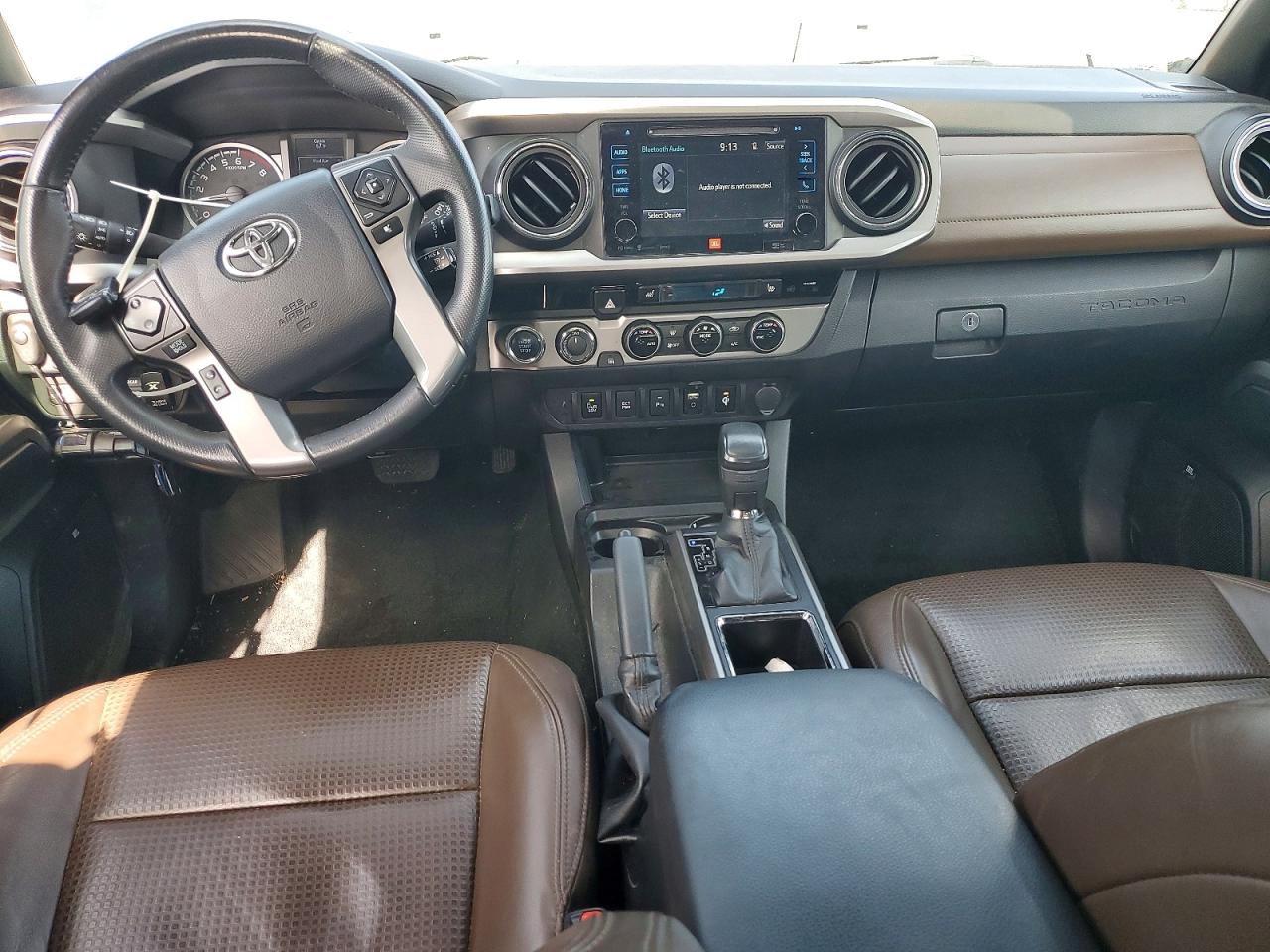 2017 TOYOTA TACOMA