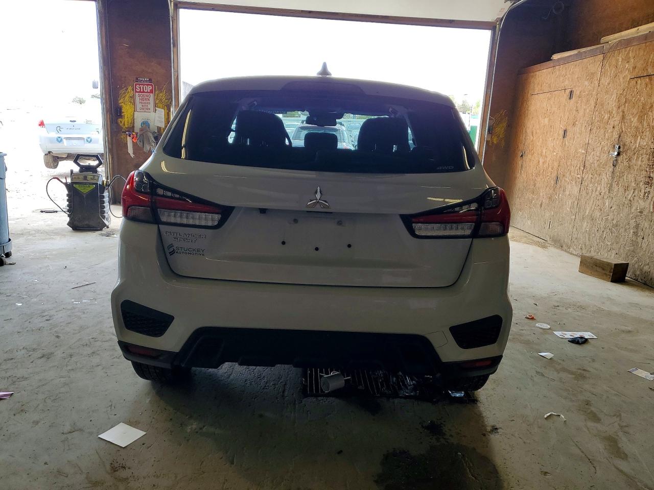 2024 MITSUBISHI OUTLANDER