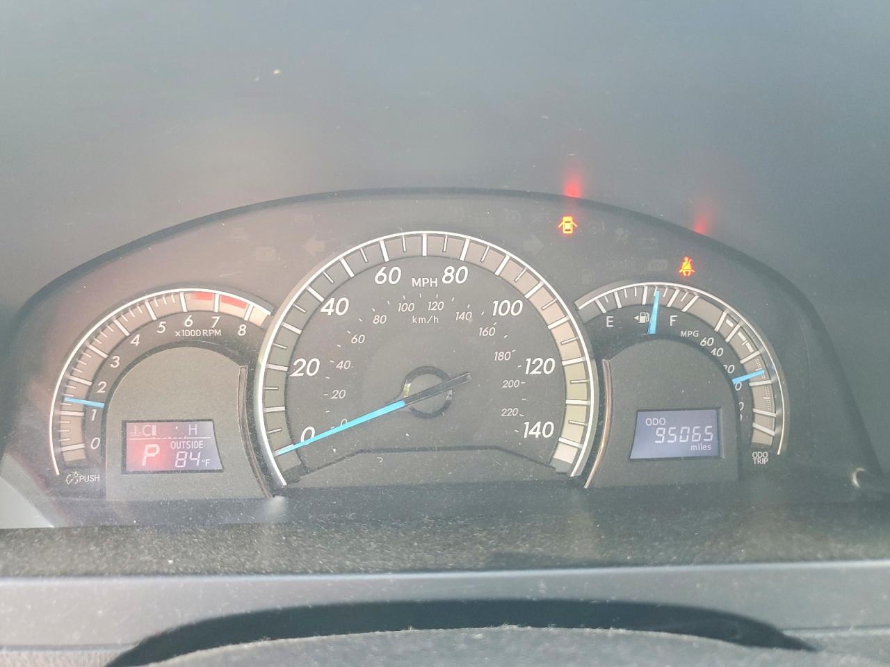 2014 TOYOTA CAMRY