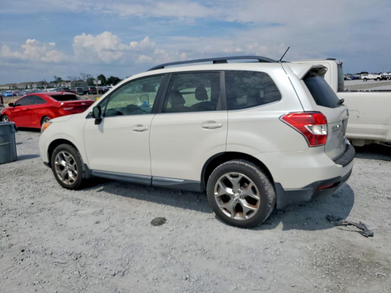 2015 SUBARU FORESTER