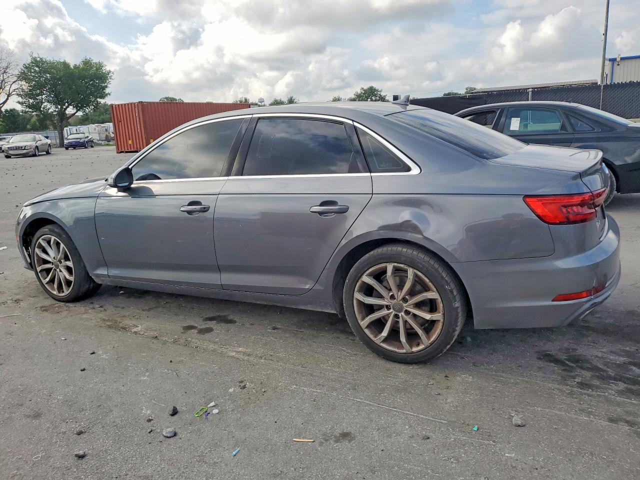 2019 AUDI A4