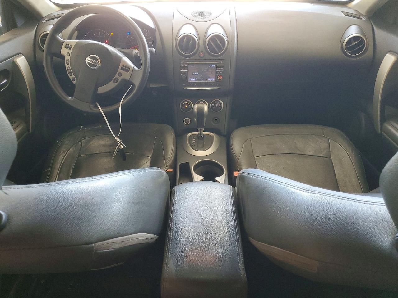2011 NISSAN ROGUE
