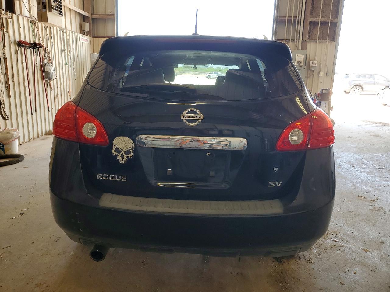 2011 NISSAN ROGUE