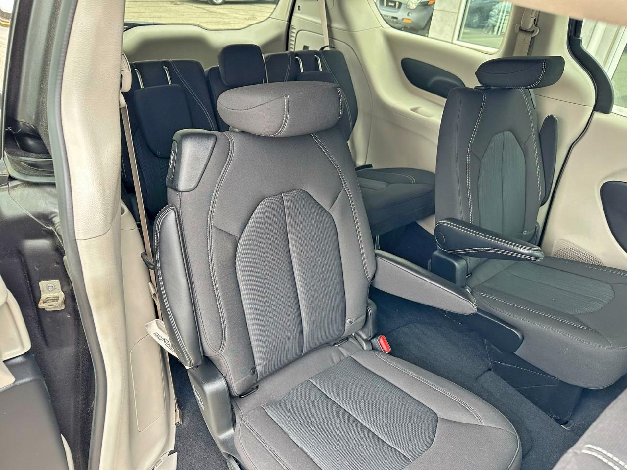2022 CHRYSLER MINIVAN