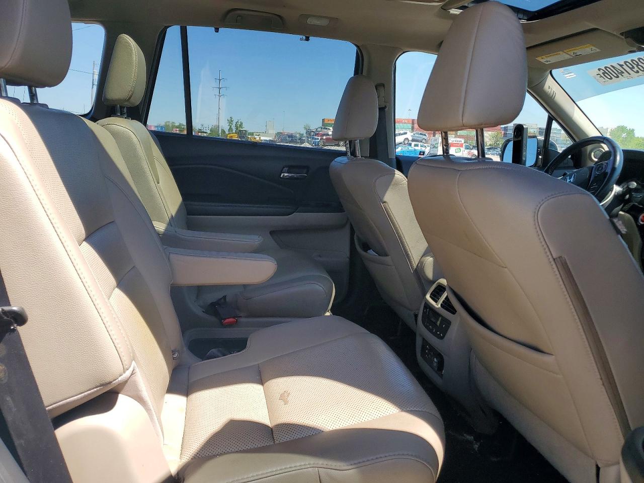 2017 HONDA PILOT