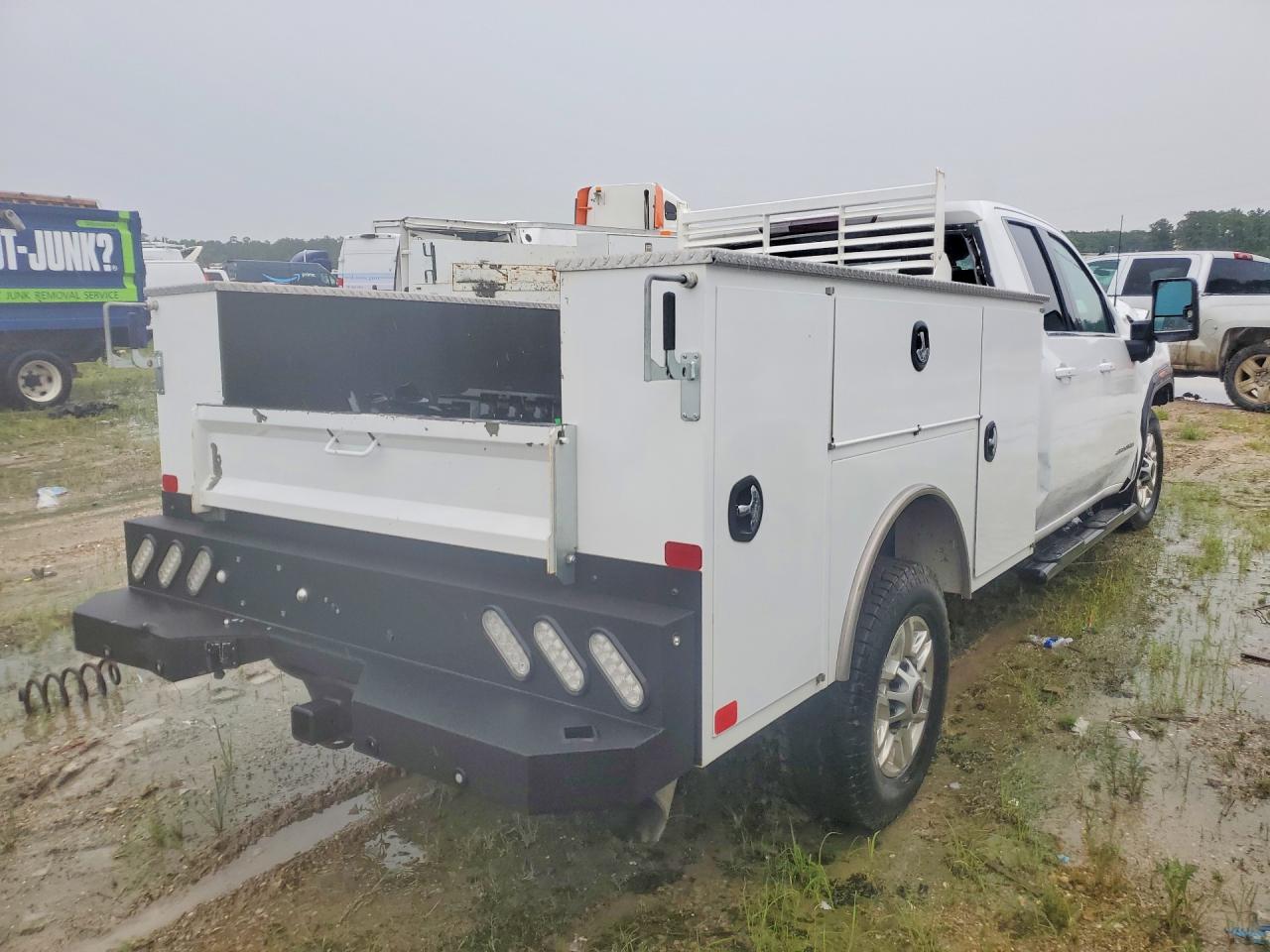 2023 GMC SIERRA