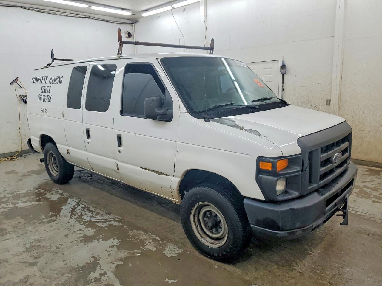 2011 FORD ECONOLINE