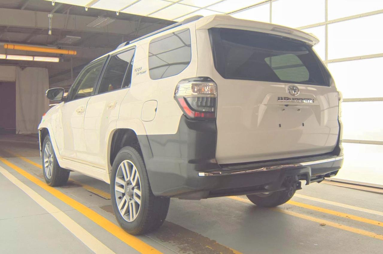 2022 TOYOTA 4RUNNER