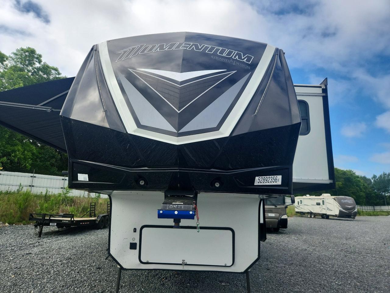 2023 GRAN MOMENTUM T